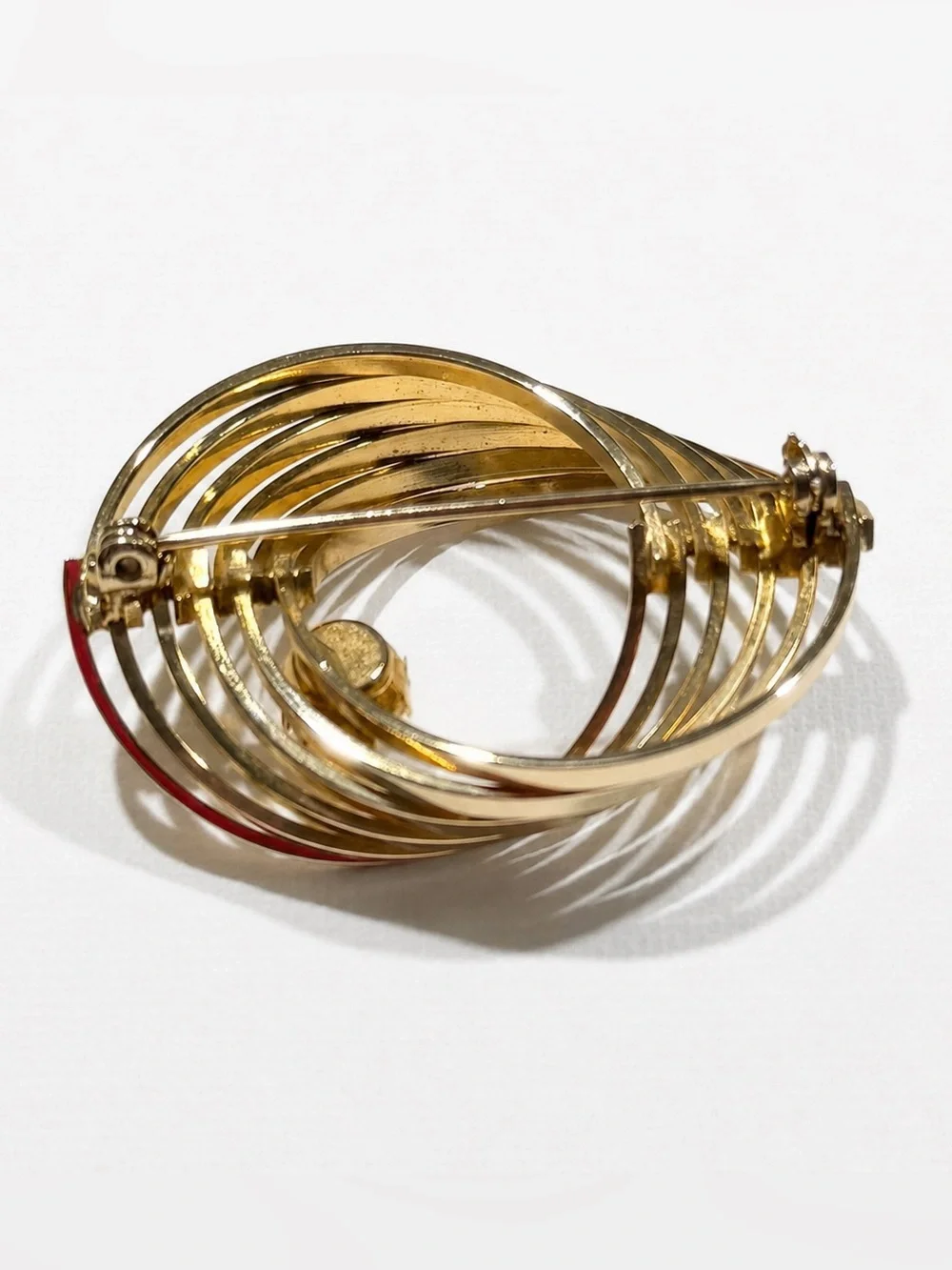 Vintage Gold Tone Swirl Brooch Faux Pearl Accent